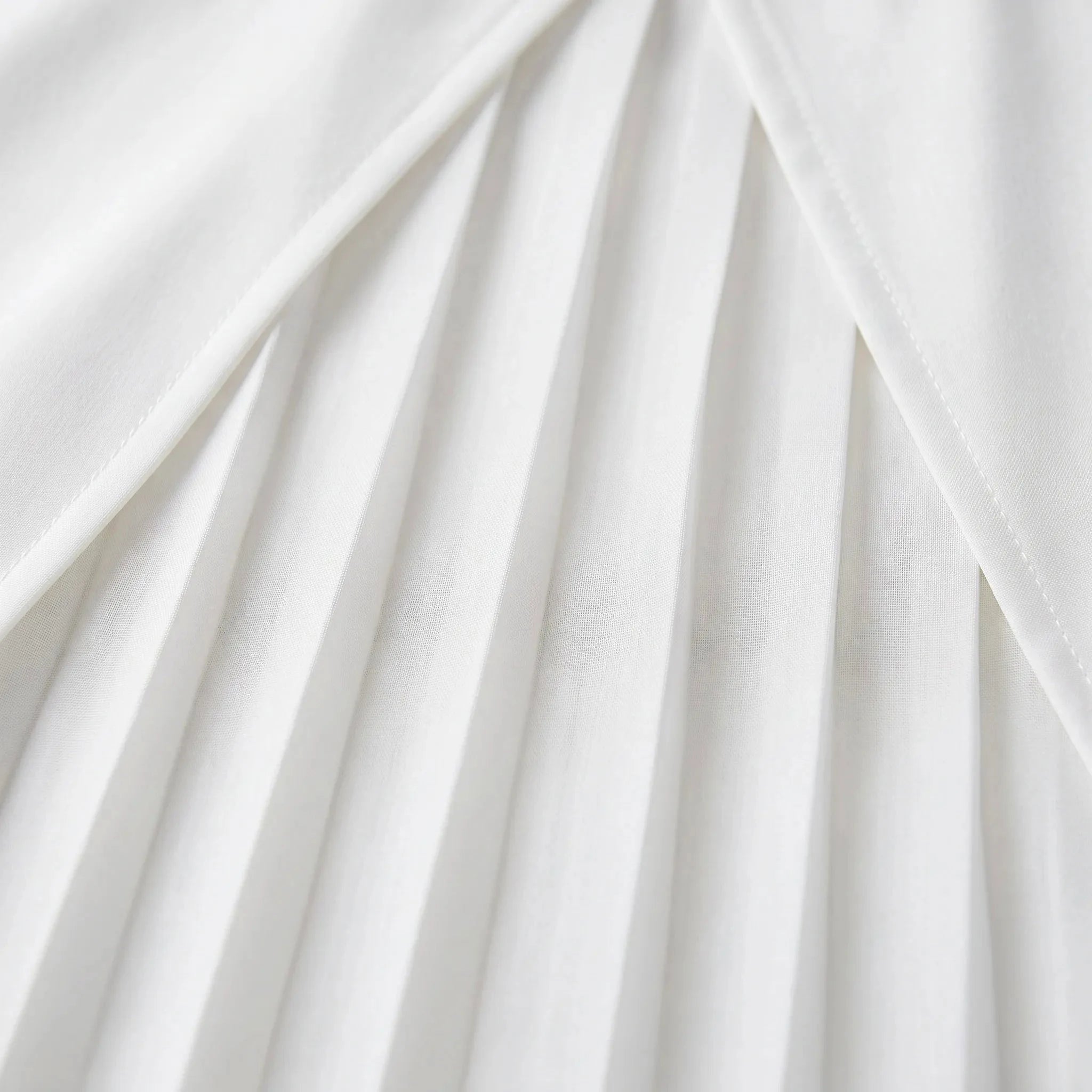 Liora - Relaxed Drop-Shoulder Blouse